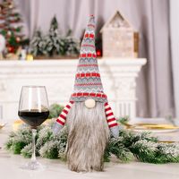 Cross-border New Christmas Decoration European And American Style Knitted Faceless Elderly Long Beard Wine Bottle Cap Wine Bottle Cover Home Holiday sku image 1