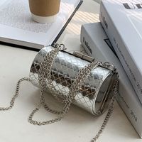 Women's Bag 2021 New Korean Style Fashionable Rhombus Alloy Round Bag Punk Bag Chain Lock Shoulder Messenger Bag main image 4