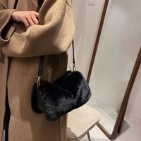 Bag 2021 New Plush Small Square Bag Simple Western Style Autumn And Winter Shoulder Textured Women 's Bag Fashionable Furry Crossbody Bag sku image 1