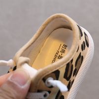 Zapatos De Lona De Suela Blanda De Un Pie Para Bebé Otoño 2021 Nuevos Zapatos Casuales Con Estampado De Leopardo Zapatillas Bajas main image 4