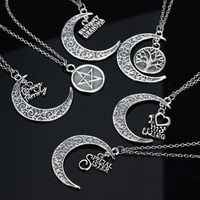 European And American Halloween Hot Hollow Moon Luminous Lucky Tree Clavicle Chain Accessories Necklace Factory In Stock Ornament main image 6