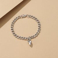 European And American New Personality Magnet Heart-shaped Bracelet Retro Round Couple Bracelets main image 3