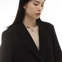 Korean Niche Design Sense Hip-hop Personality Diamond-studded Spider Necklace Wholesale main image 3