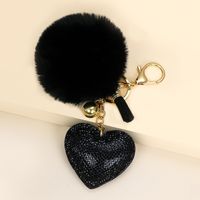 1 Pieza Moda Forma De Corazón Aleación Terciopelo Coreano Enchapado Diamantes De Imitación Colgante De Bolsa Llavero sku image 3