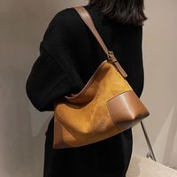 Bolso Grande De Gamuza Retro De Otoño E Invierno Bolso De Mensajero Todo Fósforo Bolso De Gran Capacidad Con Un Solo Hombro main image 1