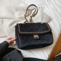 Lingge Embroidery Thread Bag New Bag Autumn Chain Messenger Bag Suede One-shoulder Small Square Bag sku image 2