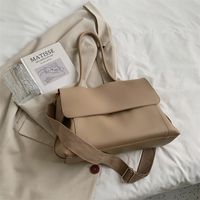 Autumn/winter Retro Bag Large Capacity Messenger Bag Commuter Shoulder Bag Portable Tote Bag sku image 1