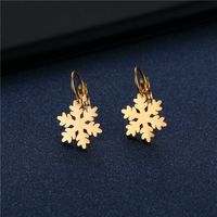 Stainless Steel Snowflake Earrings Glossy Laser Cut 18k Gold Earrings Christmas Ice Flower Earrings main image 4