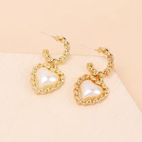 Retro Geometric C-shaped Love Pearl Pendant Earrings Fashion Design Temperament Earrings main image 5