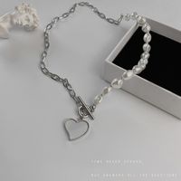Titanium Steel Love Pearl Ot Buckle Necklace Simple Asymmetric Splicing Clavicle Chain main image 3