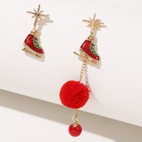 Creative Trend Long Hair Ball Dripping Oil Christmas Earrings European And American Holiday Earrings sku image 1