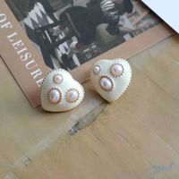 Retro Glaze Heart-shaped Simple Earrings sku image 1