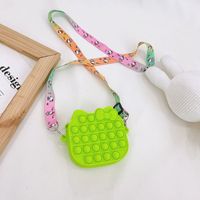 Children's Silicone Bag 2021 New Creative Decompression Small Bag Coin Purse Candy Color Messenger Bag sku image 1