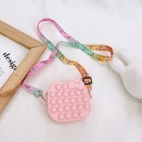 Children's Silicone Bag 2021 New Creative Decompression Small Bag Coin Purse Candy Color Messenger Bag sku image 3