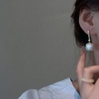 Fashion Pearl Earrings 2021 New Trendy Ear Hooks Korean Retro Copper Earrings Women Wholesale main image 2