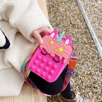 Color Cartoon Silicone Bag 2021 Autumn New Girl Child Change Storage Messenger Bag main image 5