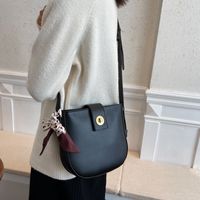 Retro Soft Leather Bucket Underarm Middle Bag Solid Color Saddle Bag main image 1