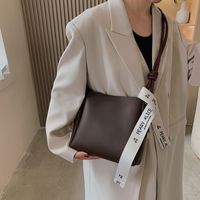 2021 New Solid Color Single Shoulder Messenger Handbags Fashion Texture Bucket Bag Korean Underarm Bag sku image 4