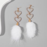 Korean Style Long Tassel Mink Hair Claw Diamond Heart Earrings Female Creative Autumn And Winter Earrings main image 4