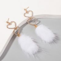 Korean Style Long Tassel Mink Hair Claw Diamond Heart Earrings Female Creative Autumn And Winter Earrings main image 5