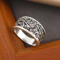 South Korea's New Simple Trend Joint Ring Fashion Retro Geometric Hollow Rhinestone Leaf Ring main image 1