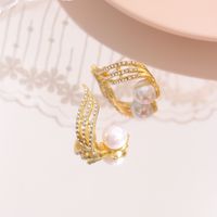 Retro Style Niche Design Wings Pearl Earrings Autumn And Winter New Style main image 1