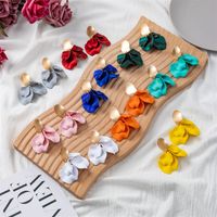 Fashion Multi-color Petal Leaf Earrings Wholesale main image 4