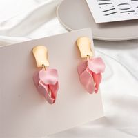 Fashion Multi-color Petal Leaf Earrings Wholesale sku image 2