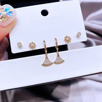 Fashion Earrings Set Female Simple And Exquisite Fan-shaped Ear Buckle Zircon Flower Earrings Combination main image 2