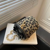 2021 New Bag Niche Fashion Leopard Crossbody Bag Autumn And Winter Bucket Bag main image 4