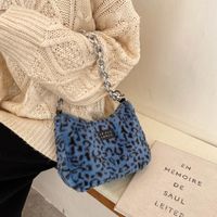 Plush Bag Female Autumn And Winter 2021 New Thick Chain One Shoulder Messenger Underarm Bag main image 2