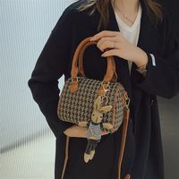 2021 New Bag Pillow Bag Houndstooth Portable Casual Fashion One-shoulder Messenger Bag sku image 5
