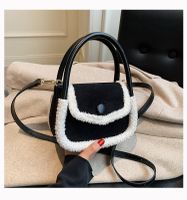 Fashion Plush Handbag Female Autumn And Winter 2021 New Trendy One-shoulder Messenger Bag sku image 1