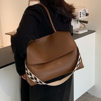 Sac Fourre-tout Populaire D&#39;automne Et D&#39;hiver De Messager D&#39;épaule À Large Bande Sauvage De Nouvelle Mode De Grande Capacité sku image 3