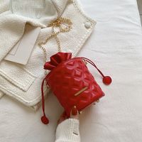 This Year's Popular Chain Bag For Women 2022 New Fashion Shoulder Trendy Crossbody Bag Mini Bucket Small Bag sku image 3