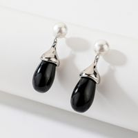 Fashion Black Resin Drop Pearl Earrings European And American Retro Earrings Female main image 1