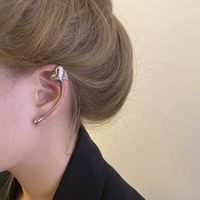 Simple Metal No Pierced Heart Ear Bone Clip European And American Fashion Earrings Female main image 4