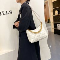 This Year's Popular Small Bag Women's Bag 2022 New Fashion Rhombic Western Style Messenger Bag Internet Celebrity Solid Color Chain Bag main image 6