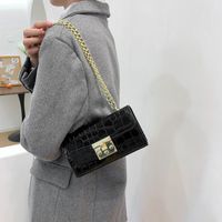 2022 New Fashion Stone Pattern Western Style Metal Loose Buckle Small Square Bag Retro Candy Color Chain Shoulder Messenger Bag main image 1