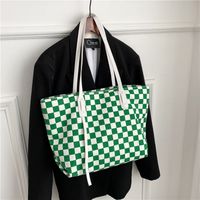 Retro Canvas Bag Checkerboard Bag Autumn Tide Fashion Portable Tote Bag main image 4