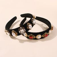 Retro Wide-brimmed Imitation Pearl Temperament Headband main image 3