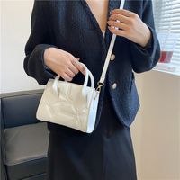 Autumn Texture Popular Embroidery Thread Decoration Bag 2022 New Trendy Fashionable Stylish Small Square Bag Trendy Shoulder Diamond Pattern Bag main image 1