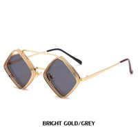 النظارات الشمسية الجديدة الرجعية Steampunk للرجال مجوفة الماس النظارات الشمسية الذكور المد والجزر Sunglasses main image 4