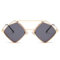 New Retro Steampunk Hollow Diamond-shaped Men's Trendy Sunglasses main image 3