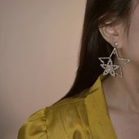 Korean New Flashing Diamond Five-pointed Star Pearl Exaggerated Asymmetric Earrings main image 3