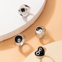 Hip Hop Heart Dripping Oil Ring Four-piece Black And White Tai Chi Ring Combination Set main image 6