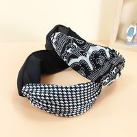 Houndstooth Headband New Fabric Craft Cross Color Matching Headband Simple Ethnic Style Personalized Out Face Washing Hair Pressing Headwear main image 4