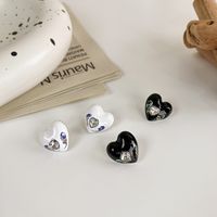 Retro Simple Cute Love Earrings Painted Heart Diamonds Large Diamond Earrings main image 5