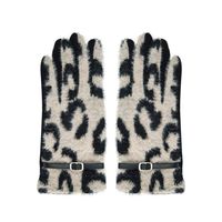 European And American Leopard Print Leather Button Fleece Gloves main image 6