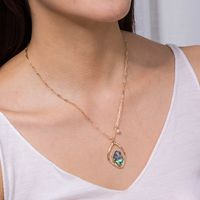 Mode Natürliche Farbe Abalone Shell Unregelmäßige Hängende Schlüsselbeinkette Halskette main image 5